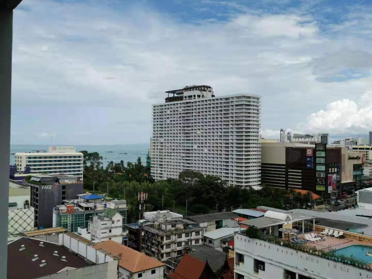 Aparthotel The Base Pattaya Exterior foto